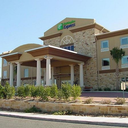 Holiday Inn Express & Suites Fredericksburg By Ihg Eksteriør billede